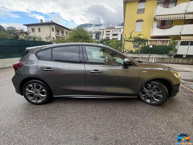 FORD Focus 1.0 EcoBoost Hybrid 125 CV 5p. ST-Line X