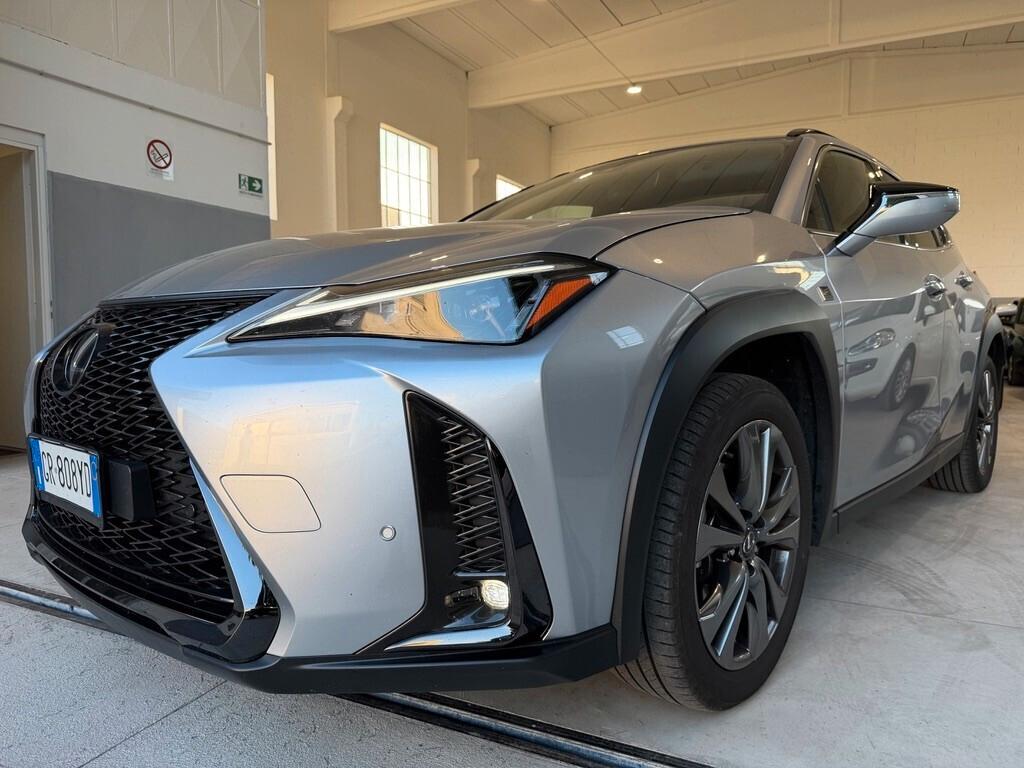 Lexus UX Hybrid 4WD Design
