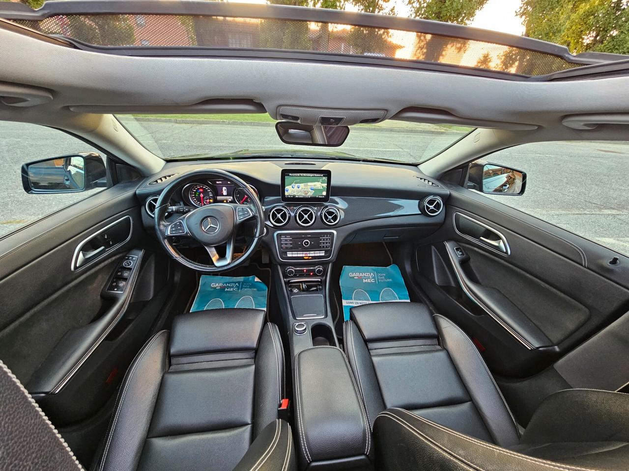 Mercedes-benz CLA 220 4MATIC PAK AMG TETTO