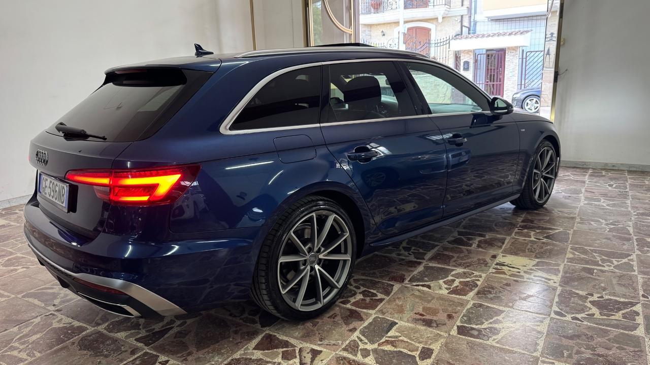 Audi A4 Avant 2.0 TDI 150 CV S-Line Tetto Apribile