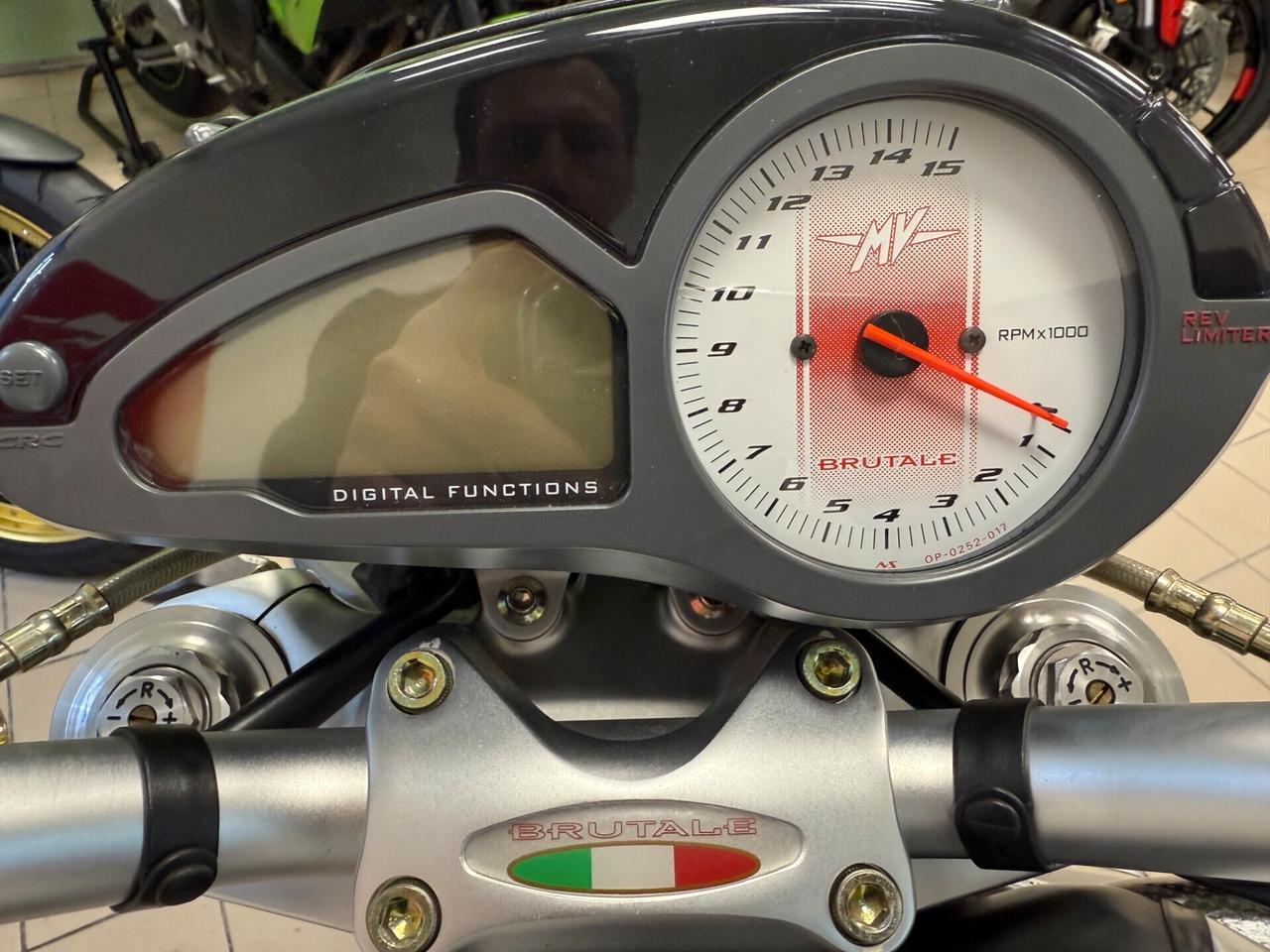 Mv Agusta Brutale 910 R
