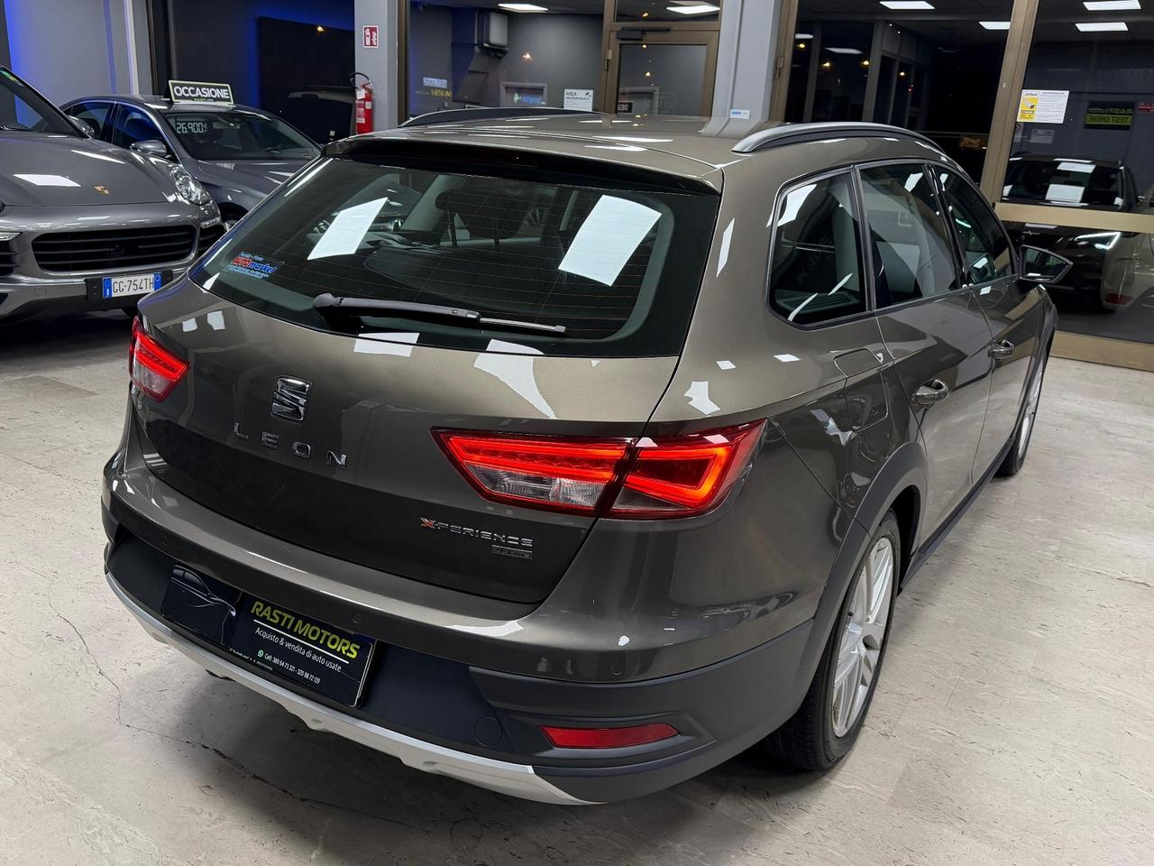 Seat Leon 1.6 TDI 105 CV 4DRIVE ST Start/Stop Style