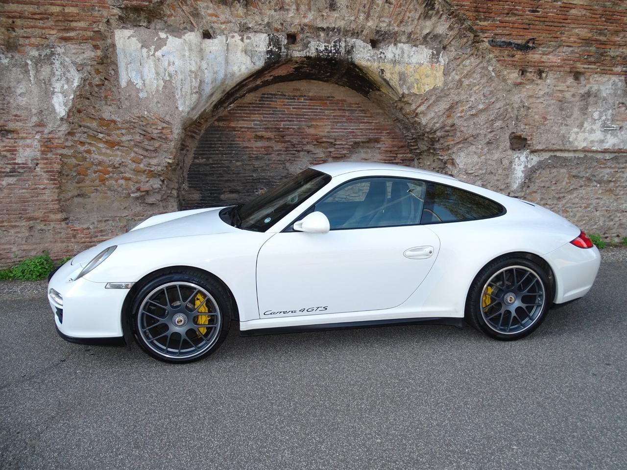 Porsche 911 Carrera 4 GTS Coupé MANUALE UNICA