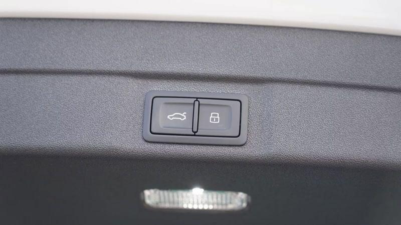Audi A5 A5 Avant TDI 150 kW mHEV+ S tronic S Line edition MATRIX LED CAMERA