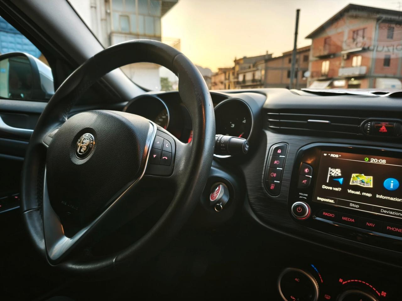 Alfa Romeo Giulietta 1.6 JTDm-2 120 CV Distinctive