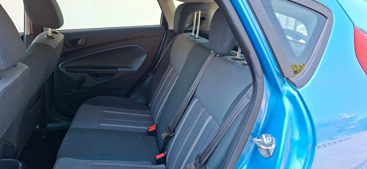 Ford Fiesta 1.2 5porte Titanium con Gpl