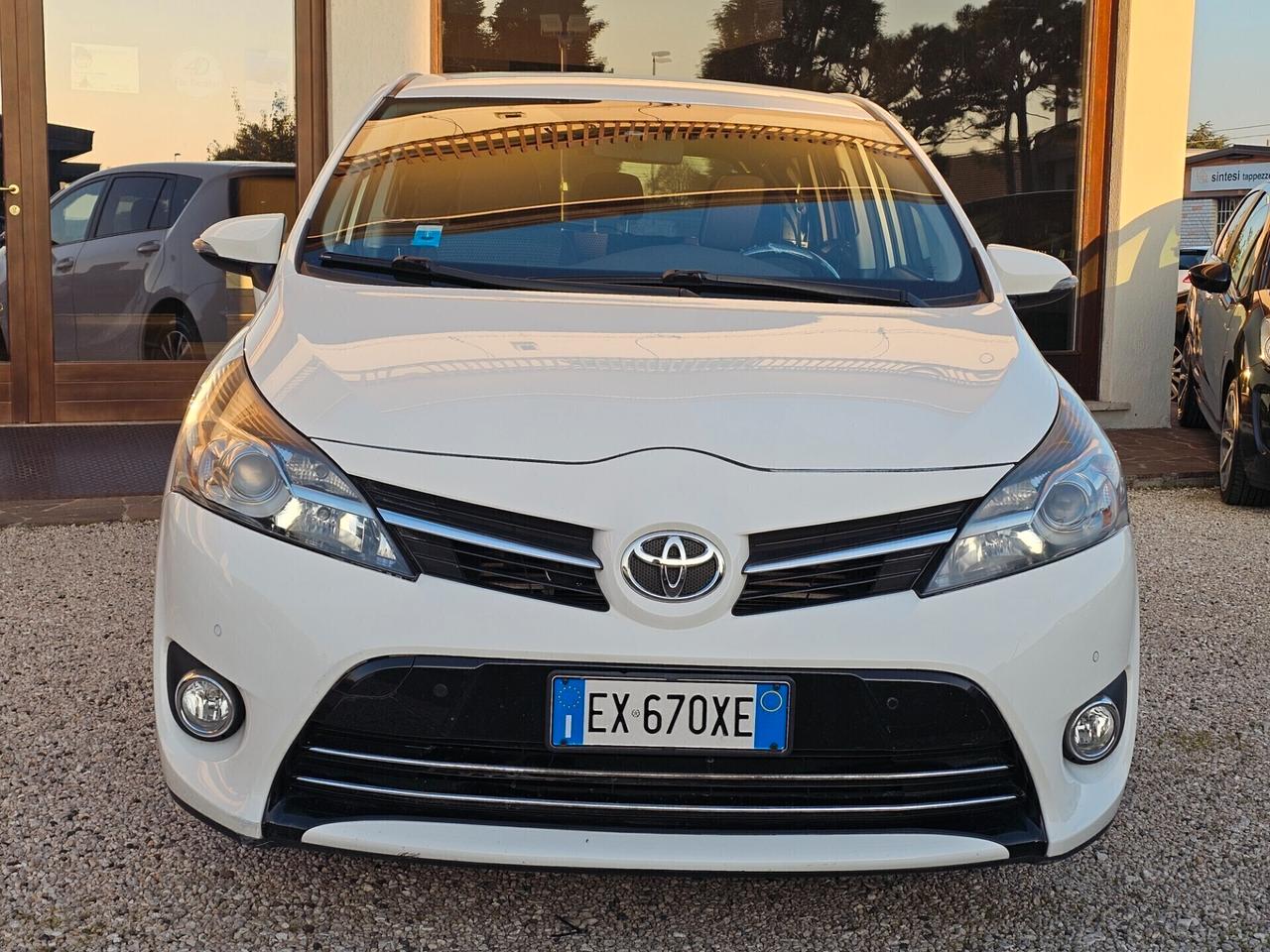 Toyota Verso 1.6 DIESEL 7 POSTI ANNO 11/2014 UNICO PROPRIETARIO