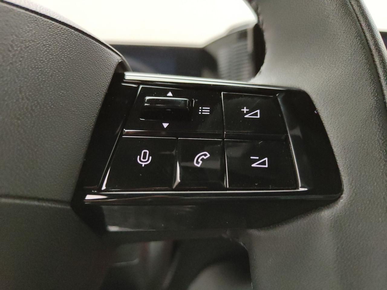 LANCIA YPSILON 1.2 HYBRID 100CV LX