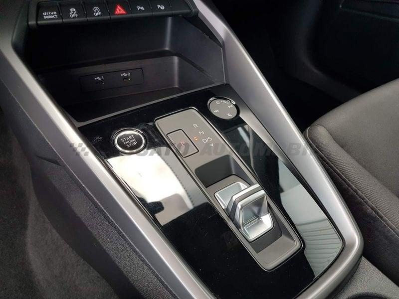 Audi A3 A3 Sportback 30 2.0 tdi S line edition s-tronic