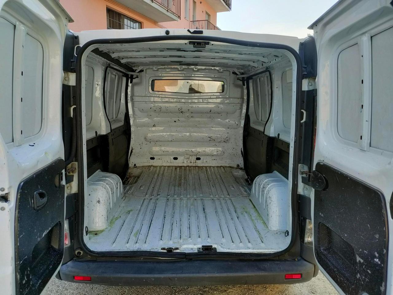 Renault Trafic 1.9 dCi IVA esclusa