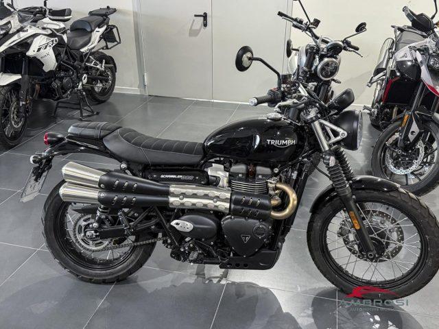 TRIUMPH Street Scrambler
