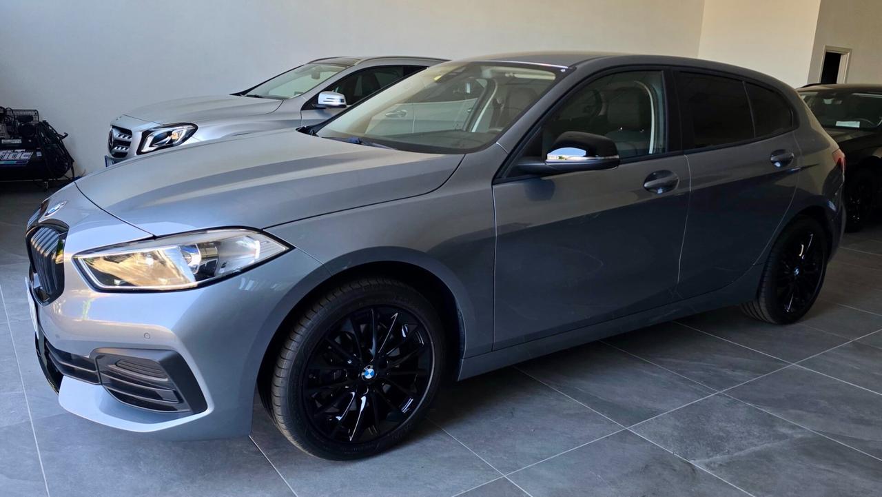 BMW 116D 1.5 ADVANTAGE 116CV - CRUISE CONTROL, CAR PLAY, NEOPATENTATI