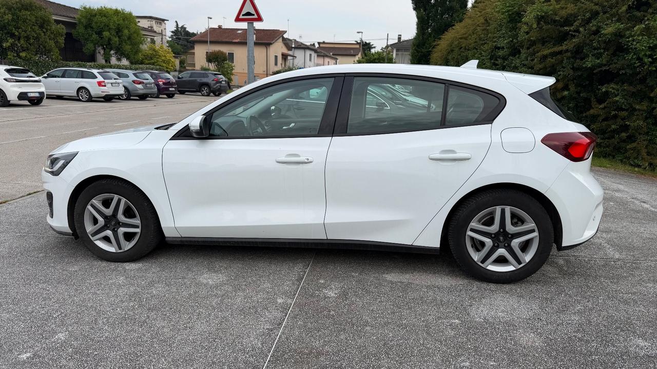Ford Focus 1.5 EcoBlue 120 CV 5p. Si neopatentati