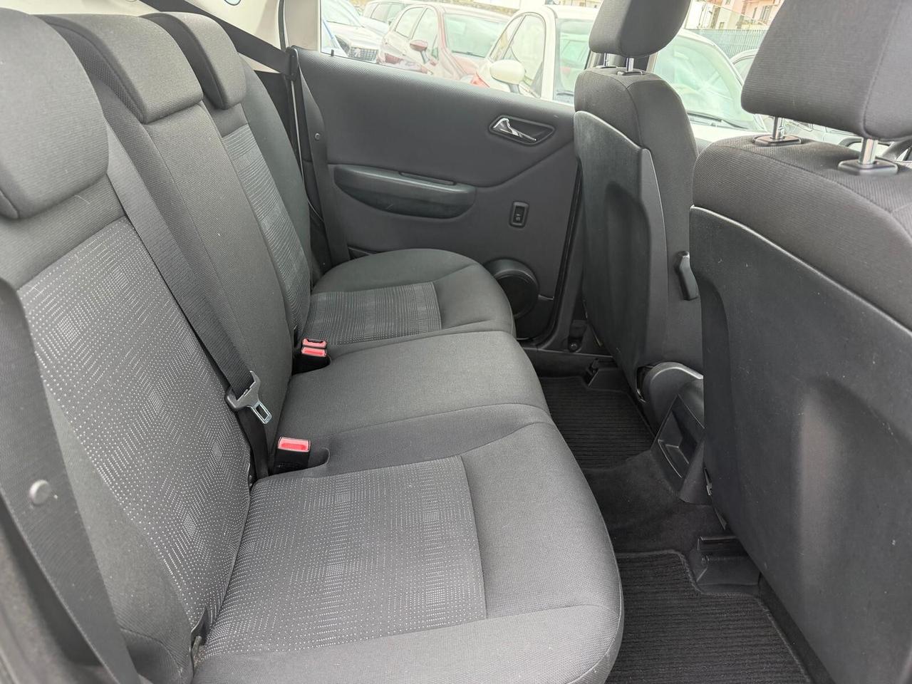 Mercedes-benz A 160 BlueEFFICIENCY-2010