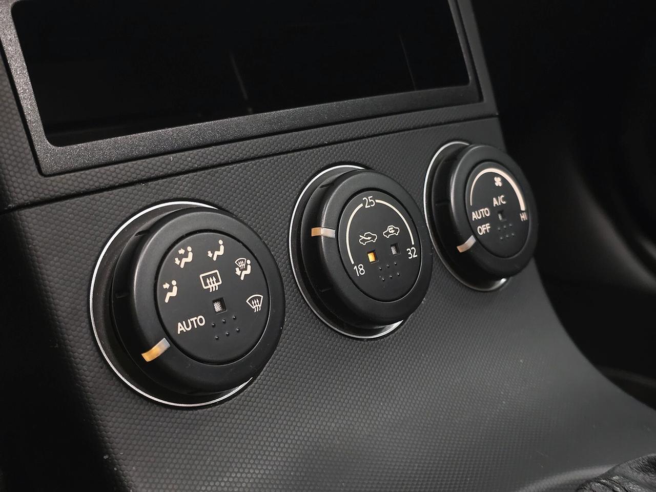 Nissan Z Roadster 3.5 V6 PREMIUM PACK_BLU_GARANZIA 12 MESI