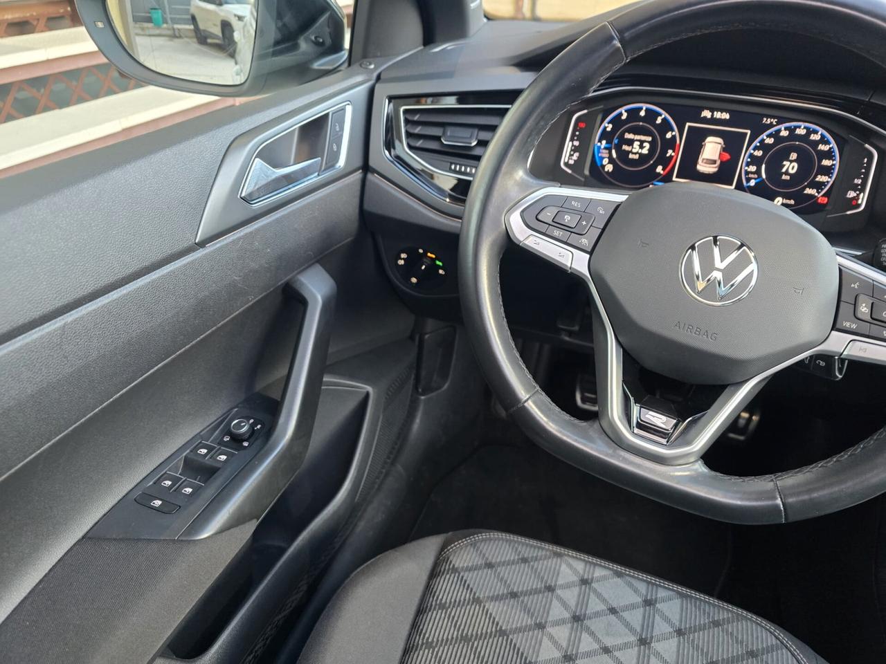 Volkswagen Taigo 1.0 TSI 110 CV R-Line