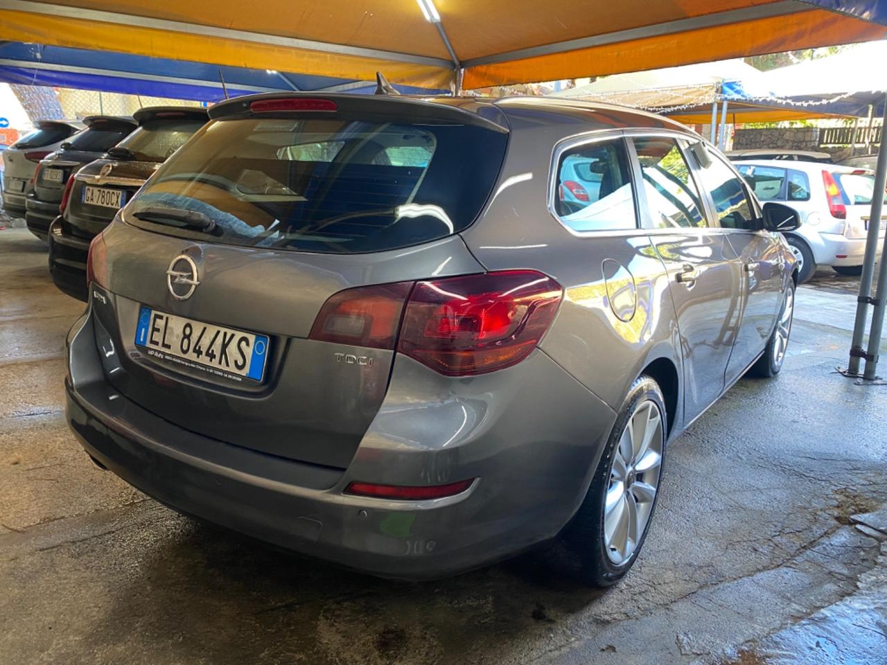 Opel Astra 2.0 CDTI 165CV Sports Tourer Cosmo