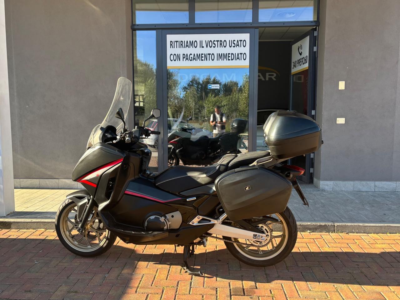 Honda Integra 750 S