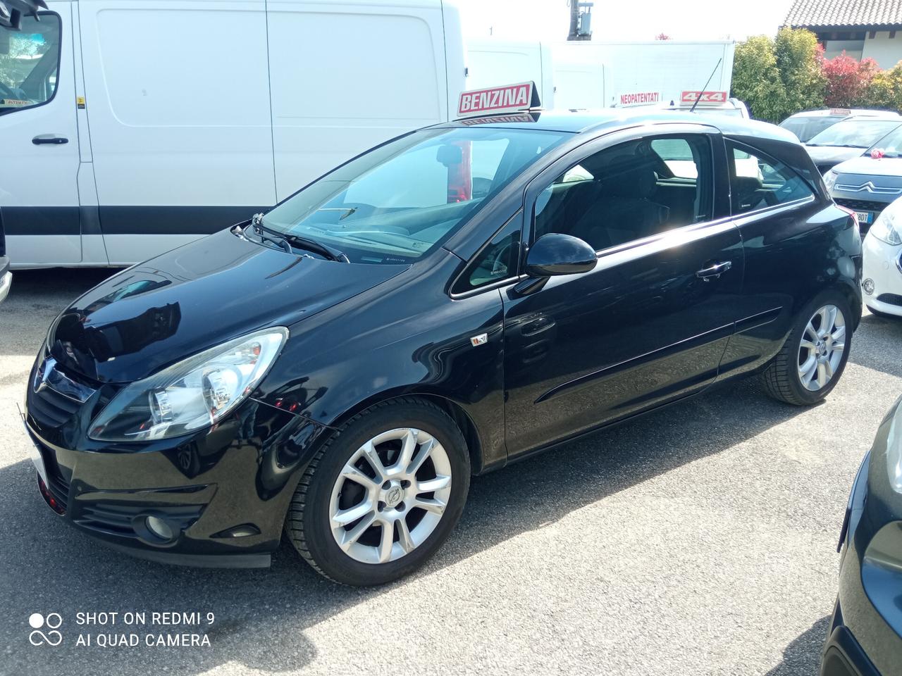 Opel Corsa 1.2 3 porte Sport 80cv