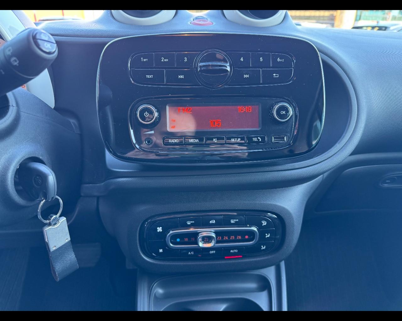 SMART fortwo 3ªs.(C/A453) - fortwo 70 1.0 twinamic Passion