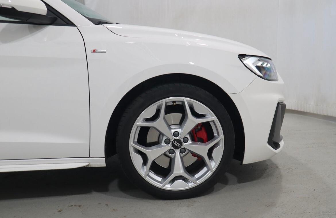 Audi A1 Sportback 40 TFSI S line 207 cv