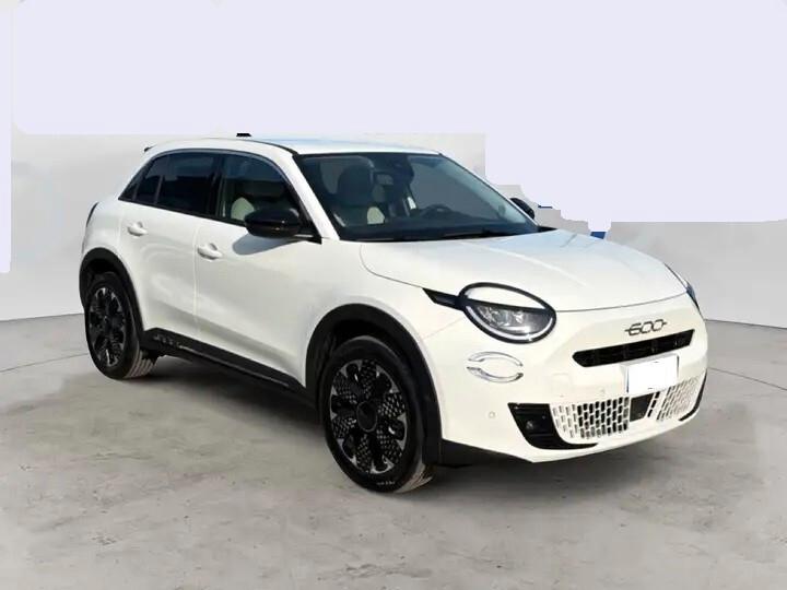 Fiat 600 Hybrid 110 CV DCT MHEV La Prima