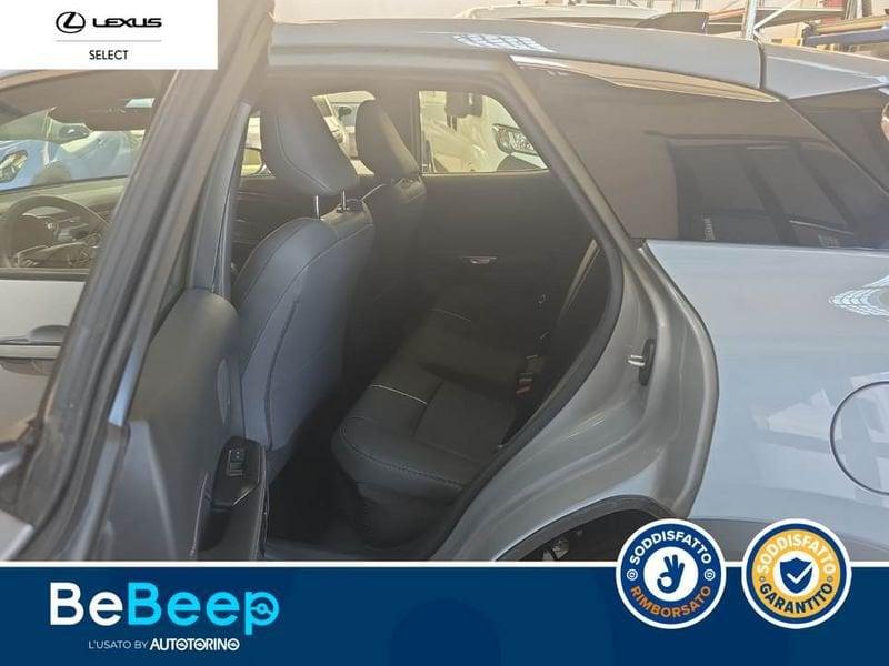 Lexus LBX 1.5 HYBRID RELAX 2WD
