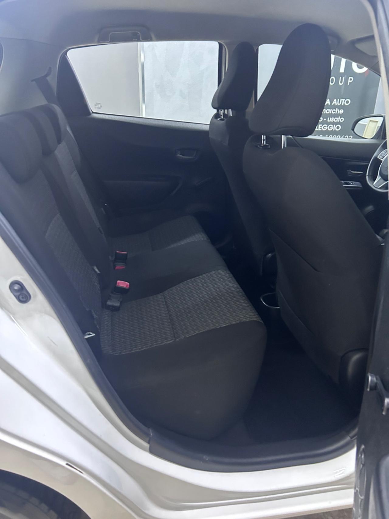 Toyota Yaris 1.4 D-4D 5 porte Lounge