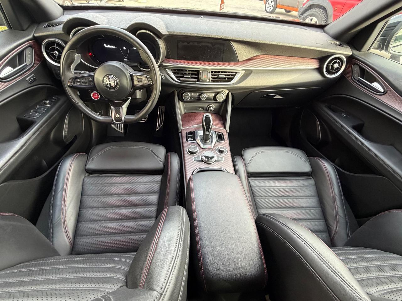 Alfa Romeo Stelvio 2.2 160 CV COMPETIZIONE