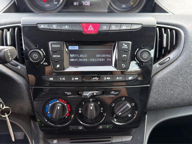 LANCIA Ypsilon Ypsilon 1.0 FireFly 5 porte S&S Hybrid Silver