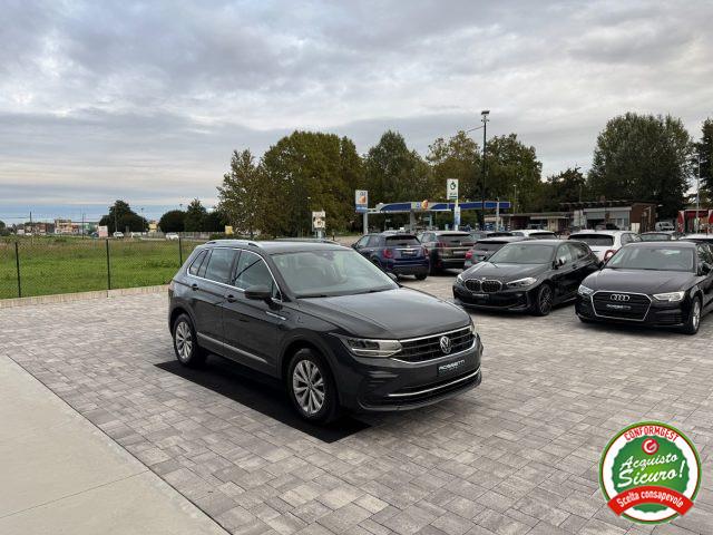 VOLKSWAGEN Tiguan 2.0 TDI SCR Life