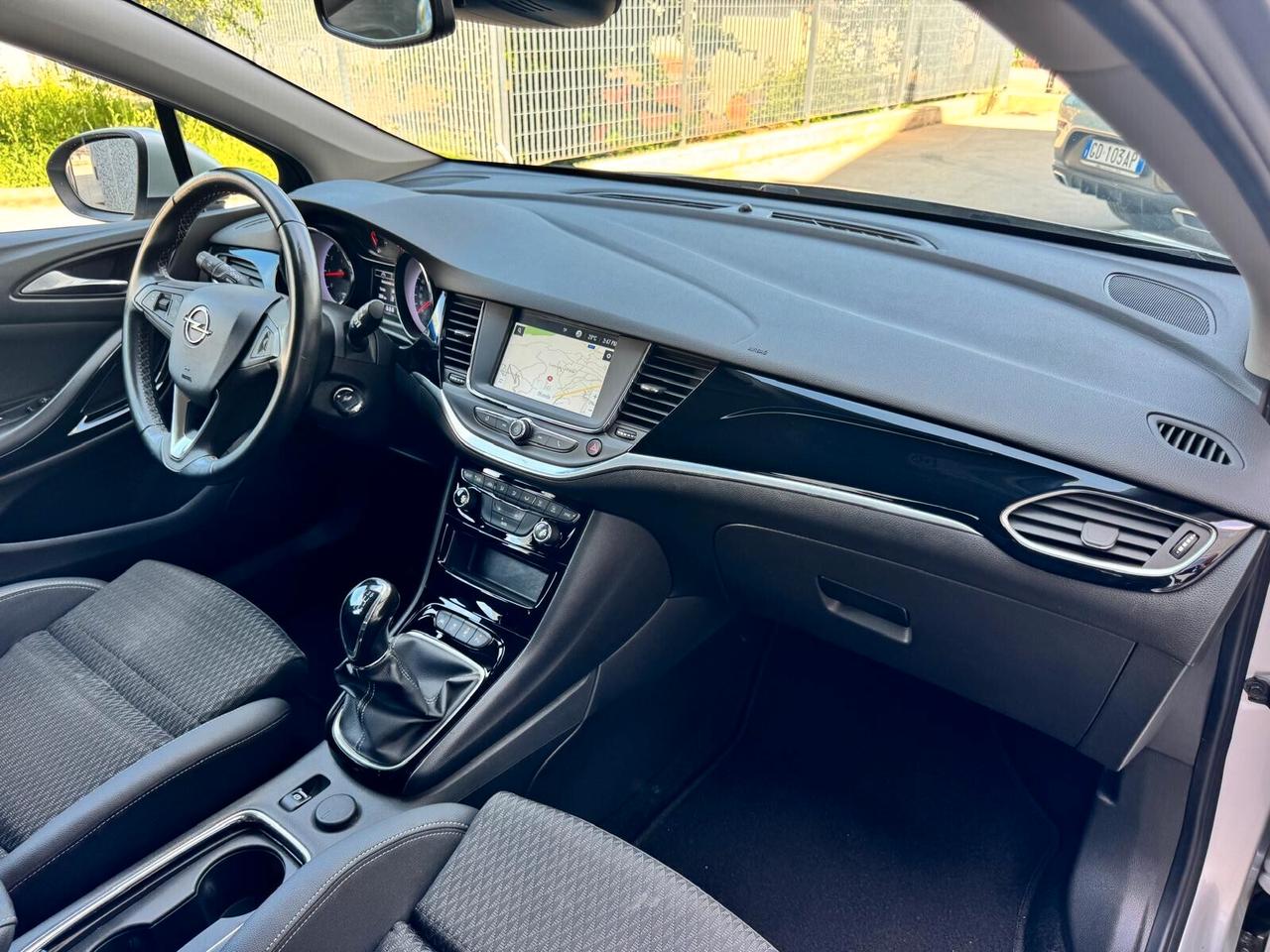 Opel Astra 1.4 Turbo 110CV Benzina / Metano Sports Tourer Dynamic