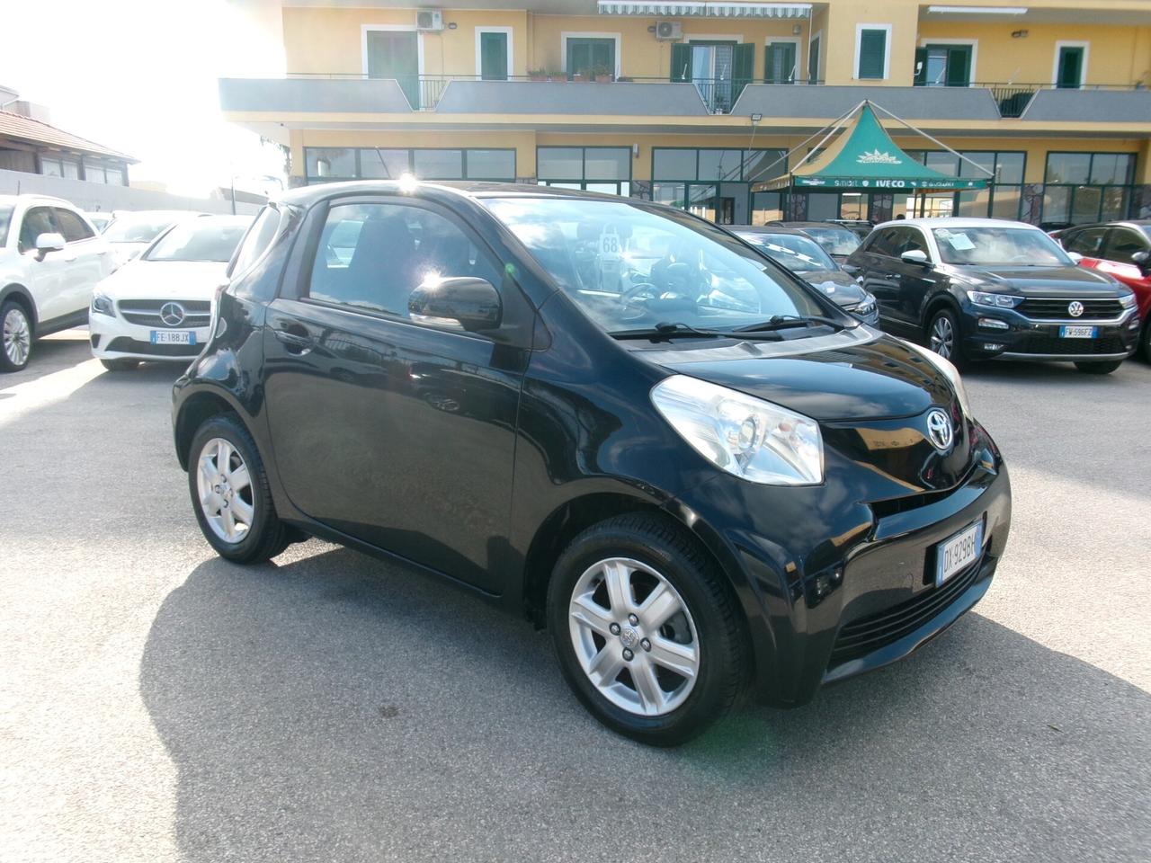 Toyota iQ 1.0 CVT MULTIDRIVE AUTOMATICA