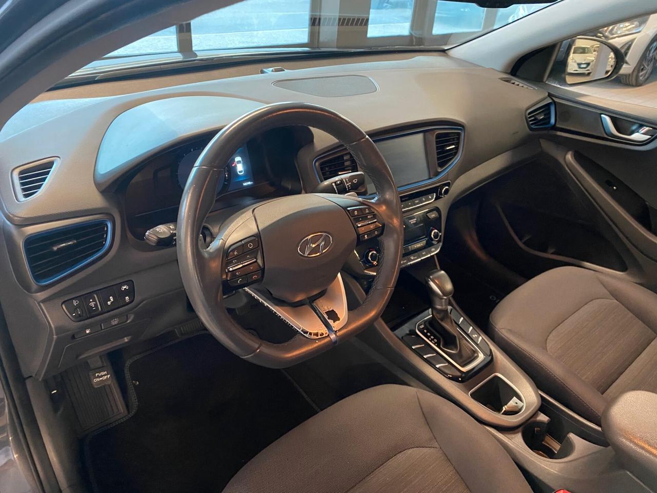 Hyundai Ioniq 1.6 Hybrid DCT Style