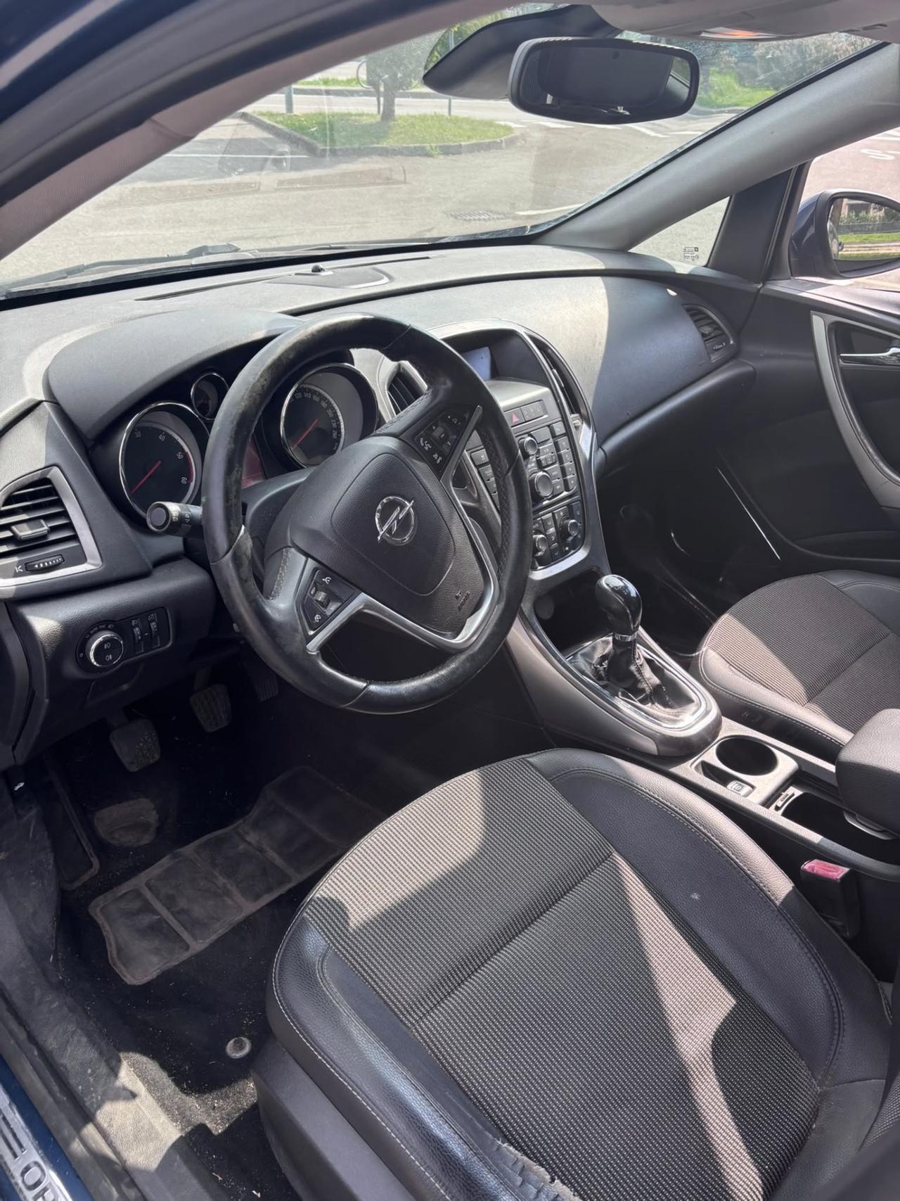 Opel Astra 1.7 CDTI 125CV 5 porte Cosmo