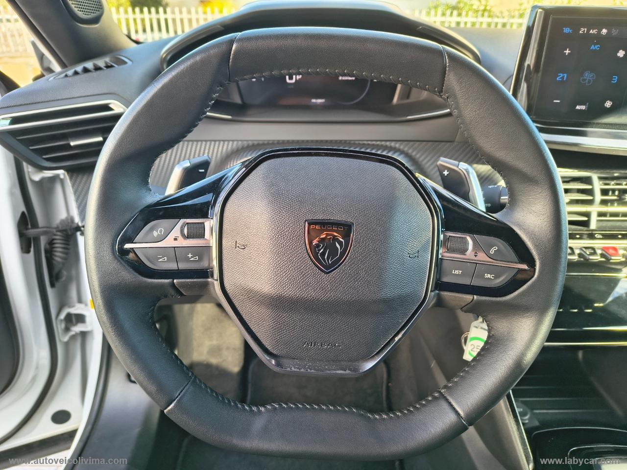 PEUGEOT 2008 BlueHDi 130 S&S EAT8 Allure