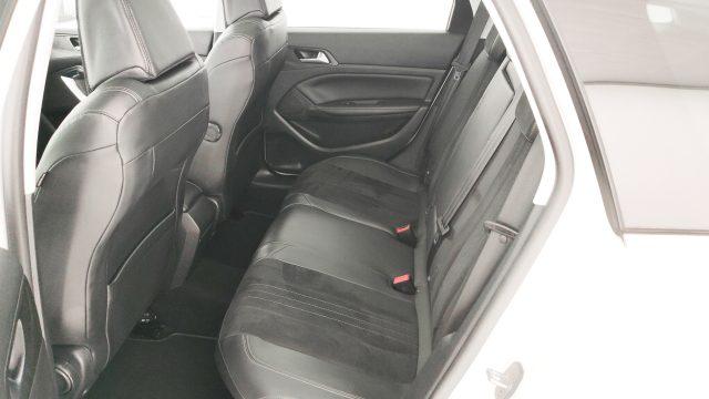 PEUGEOT 308 PureTech Turbo 130 S&S SW GT LINE
