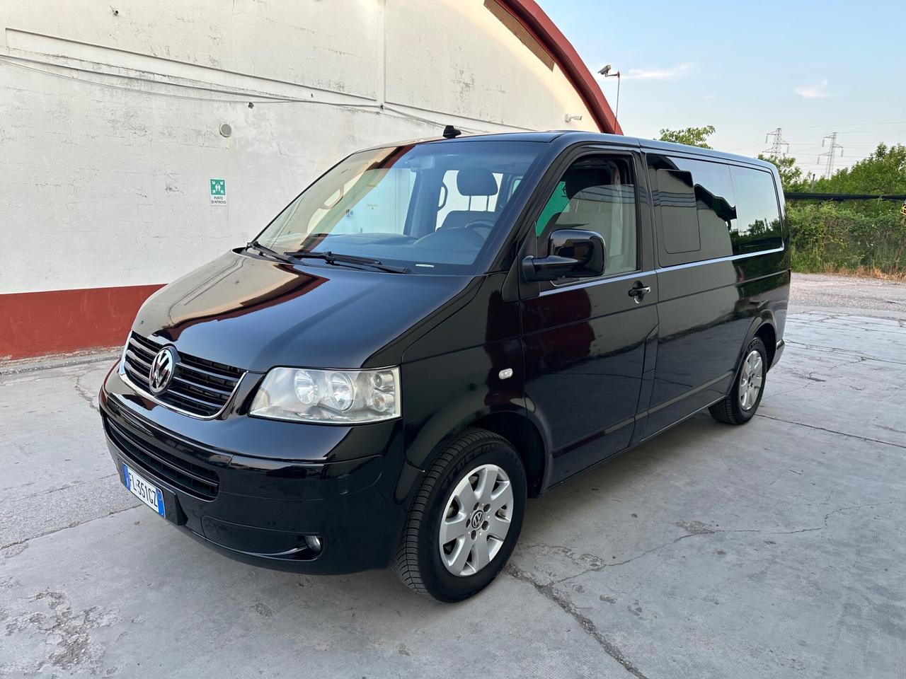 Volkswagen Multivan 2.5 TDI/174CV Highline