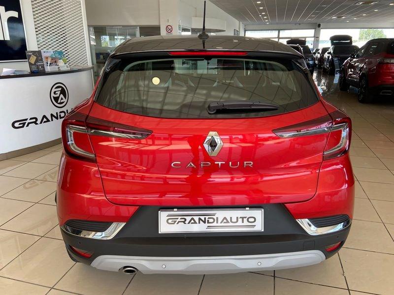 Renault Captur 1.5 DCI BLUE 95 INTENS