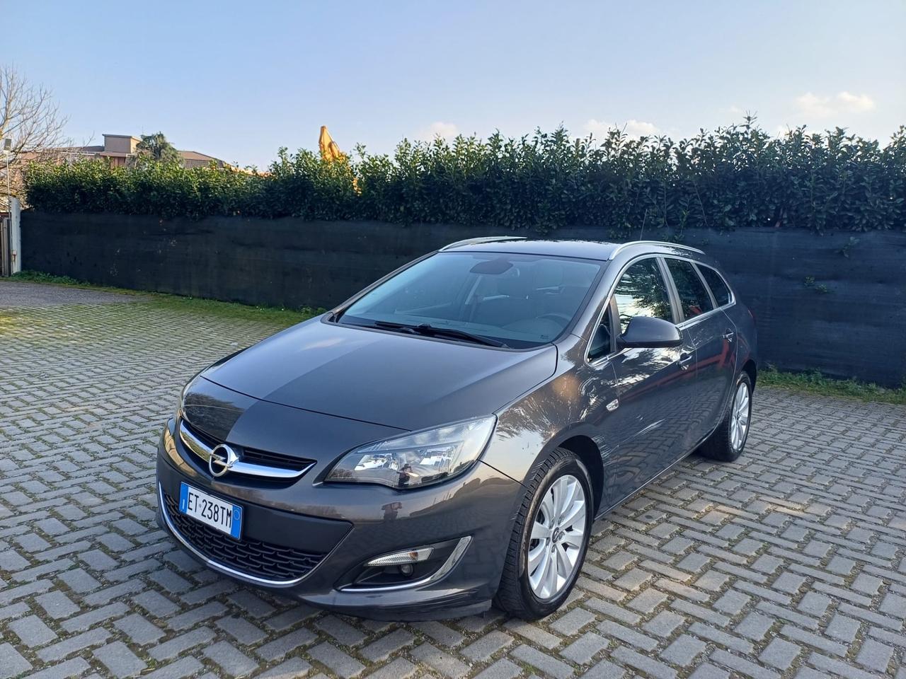 Opel Astra 1.7 CDTI 110CV Sports Tourer Cosmo