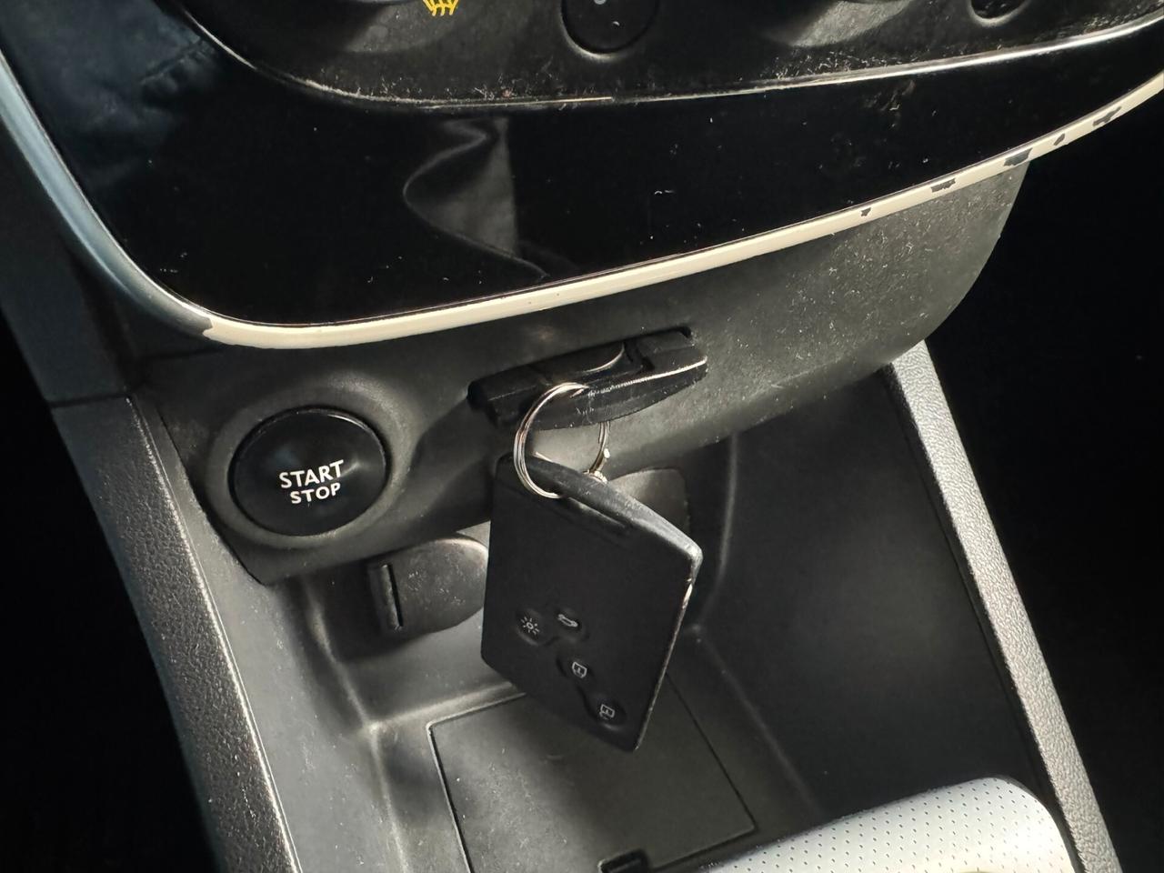 Renault Clio 4/IV - 1.5 dCi 8V 75CV Diesel Euro 6 - Start&Stop 5 porte Energy Life