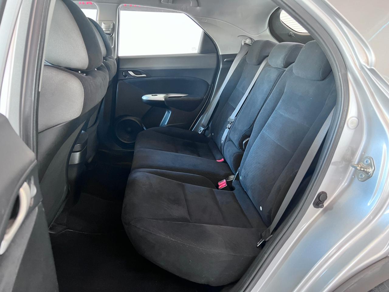 Honda Civic 1.4 i-DSi 5p. Sport