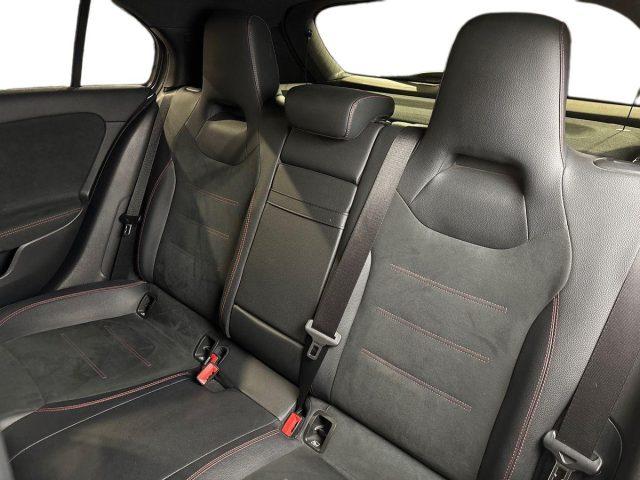 MERCEDES-BENZ A 35 AMG 4Matic