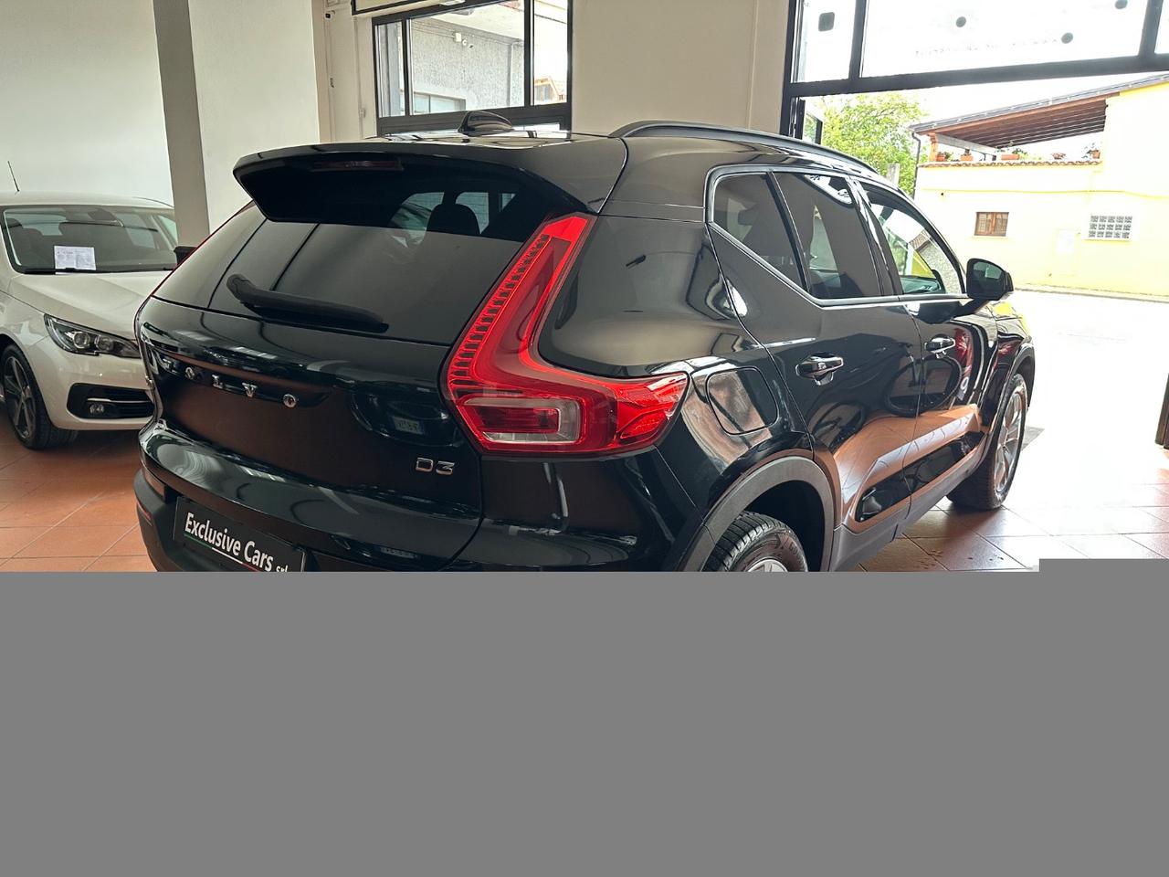 VOLVO XC40 D3 Business GANCIO TRAINO