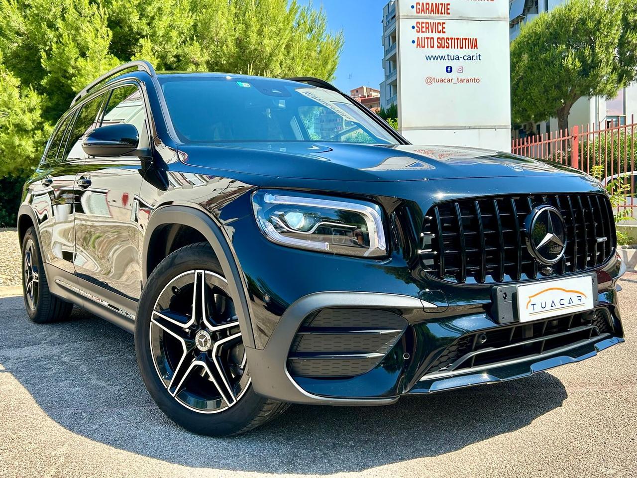 Mercedes-Benz GLB 180 D AMG Premium #11399