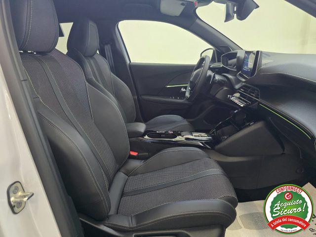 PEUGEOT 2008 PureTech 130 S&S EAT8 GT