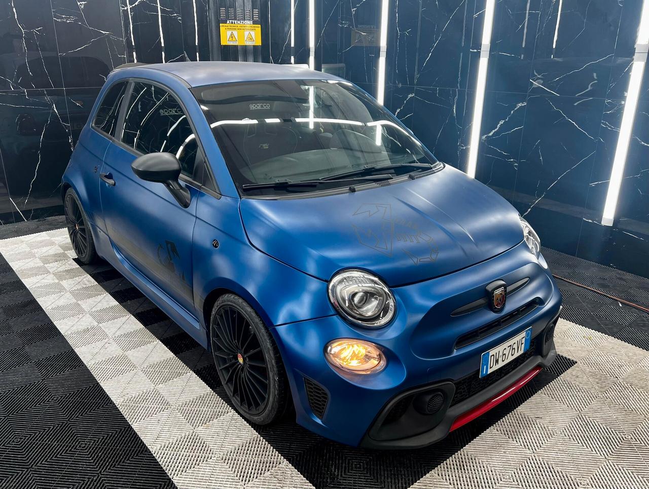Abarth 500 1.4 Turbo T-Jet 200CV