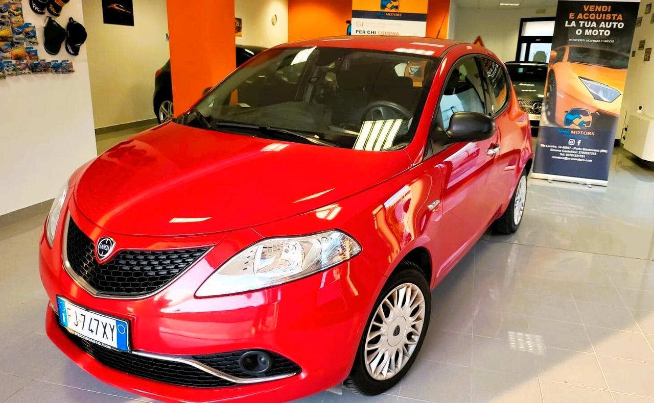 Lancia Ypsilon 1.2 69 CV 5 porte GPL ELEFANTINO BLU