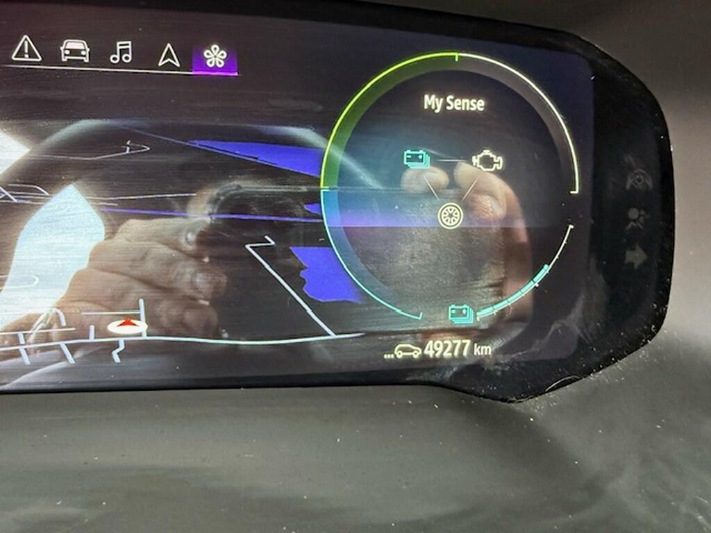 Renault Captur 1.6 E-TECH Hybrid Techno Fast Track Auto