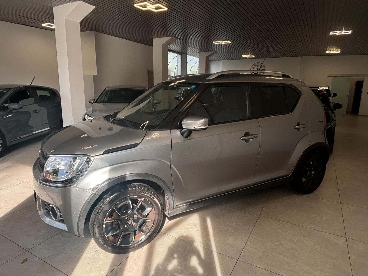 Suzuki Ignis 1.2 Hybrid Top
